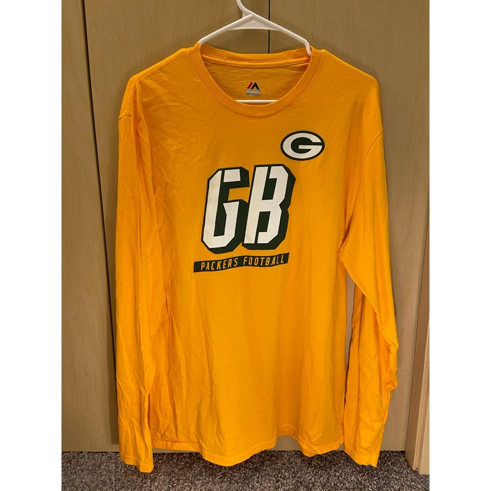 Green Bay Packers long sleeve shirt.
